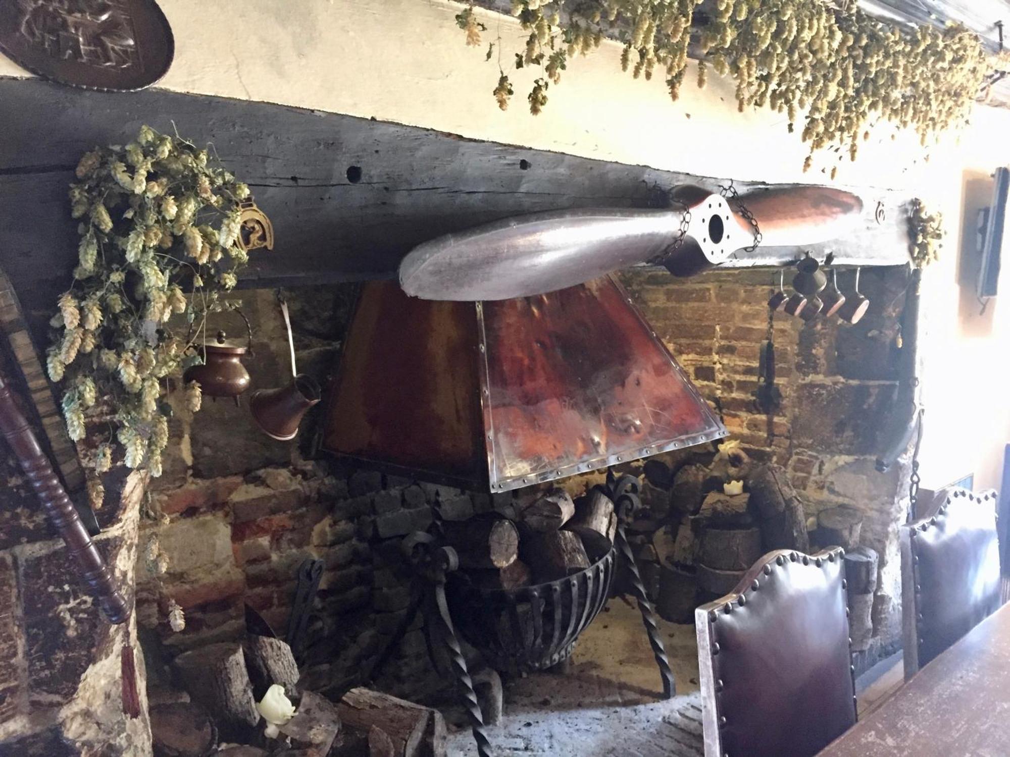 The George Inn Alfriston Esterno foto